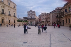 44488155_1754026288058911_1765942581901918208_n