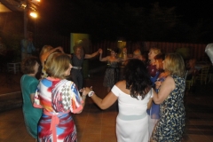 Νυχτερινή διασκέδαση στην πισίνα του ξενοδοχείου