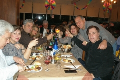 Ξεφάντωμα το βράδυ των Απόκρεων