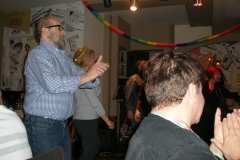 Ξεφάντωμα το βράδυ των Απόκρεων