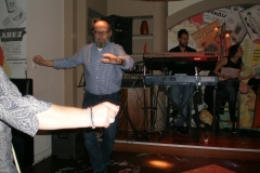 Ξεφάντωμα το βράδυ των Απόκρεων